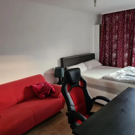 Apartment Sehr Schoene Drei Deluex In