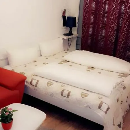 公寓 Sehr Schoene Drei Deluex In